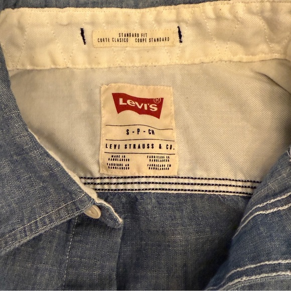 Levi's Blue Casual Button Down Shirt - Picture 3 of 10